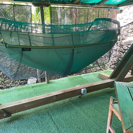 Отель Les Hamacs Aux Saintes Тер-де-О Экстерьер фото